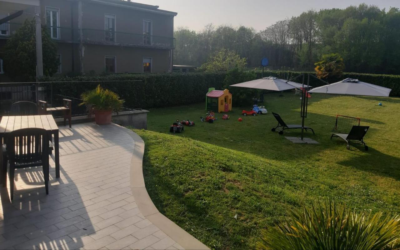 Bed and Breakfast Il Giardino Di Pietro à Monza Extérieur photo
